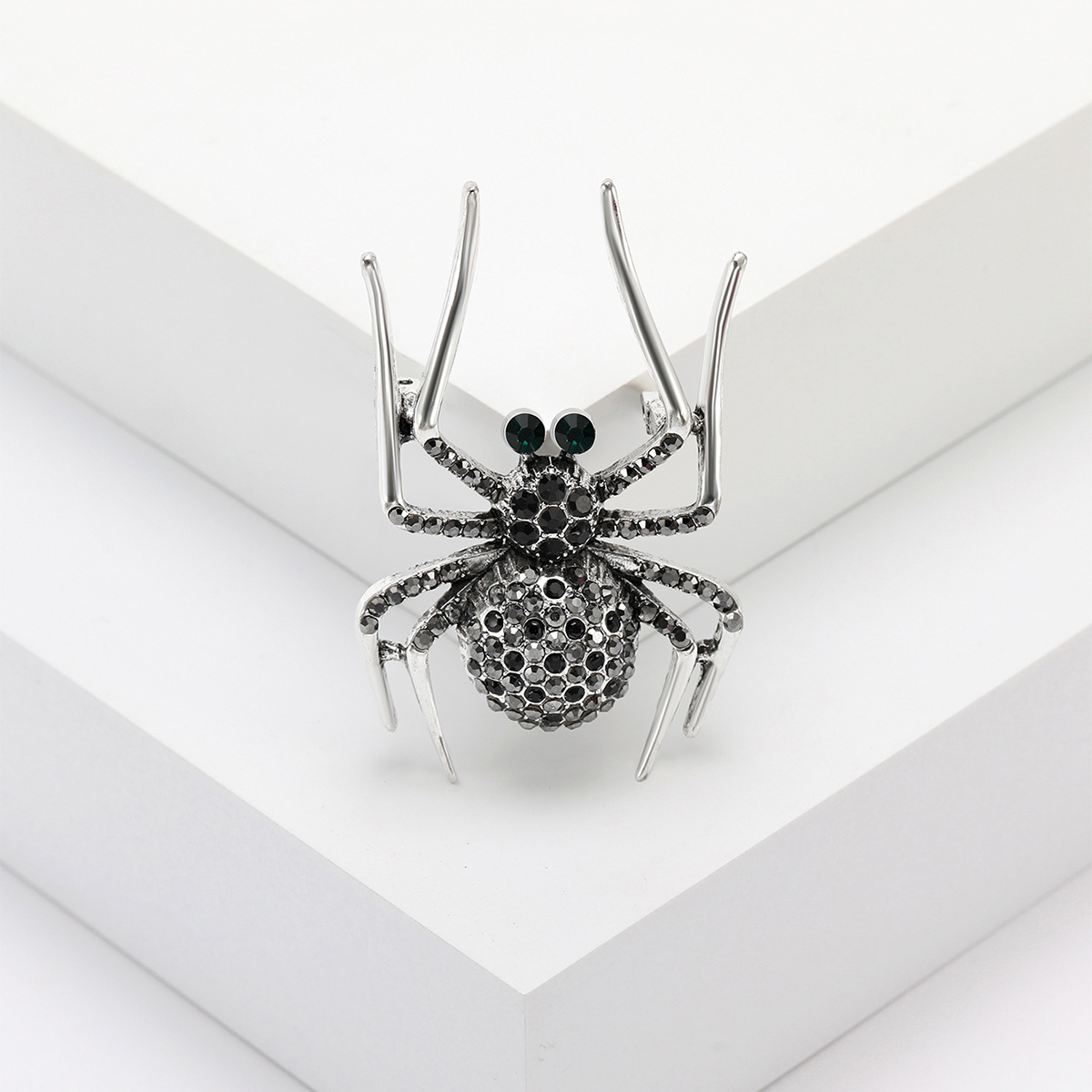 All Seasons Season Simple Style Classic Style Pin Spider Alloy Women's Brooches