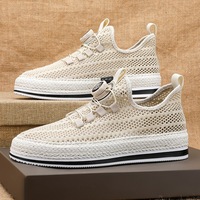 Hollow out large mesh men's shoes, breathable straw woven rotating buckle board shoes, men's one foot lazy shoes, student summer 2024 new model