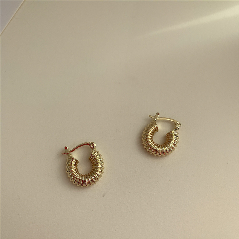 Korean Metal Threaded Earrings display picture 8