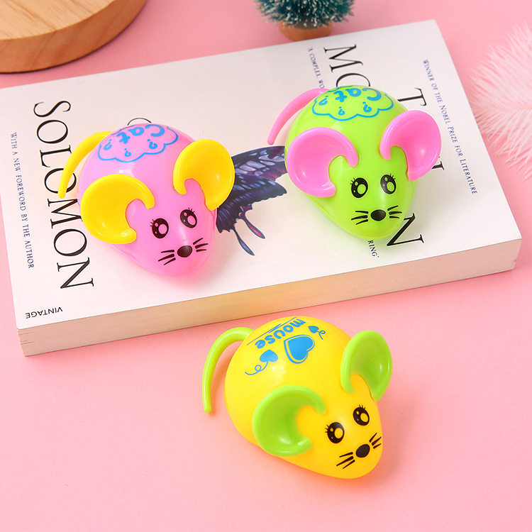 7,5 cm corriendo ratón de dibujos animados Día del niño lindo pequeño regalo al por mayor de dibujos animados de Kindergarten jugar al por mayor