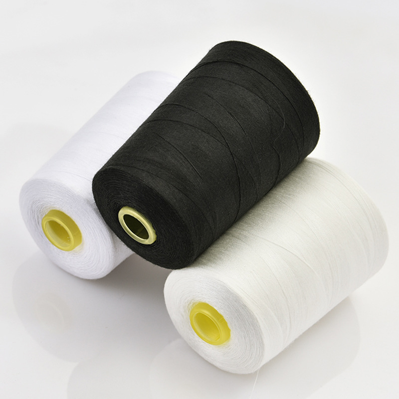 Hilo de coser en stock para máquinas de coser de alta velocidad, carrete grande de 8000 yardas, hilo de poliéster para máquina industrial de cama plana, longitud completa, hilo continuo.