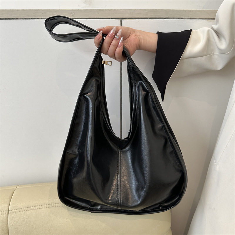Bolso de gran capacidad para mujeres 2023 nueva moda versátil bolso de cubo de hombro texturizado bolso de viaje de clase