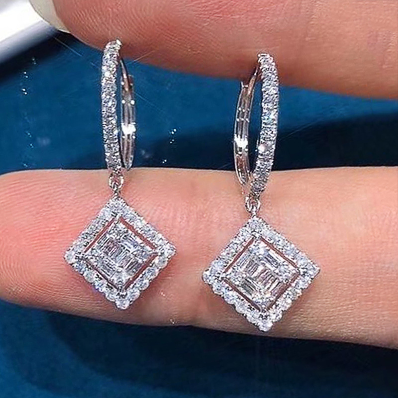 Simple Style Geometric Copper Earrings Diamond Artificial Gemstones Copper Earrings display picture 2