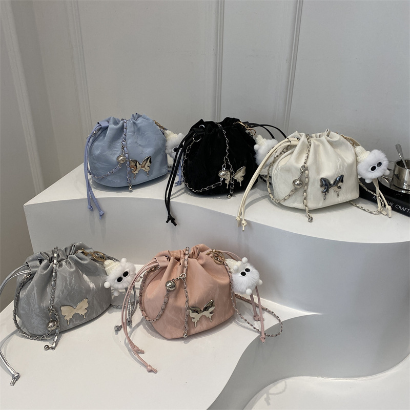 Summer Small Bag Women's 2025 New High-end Sense Niche Designer Chain Crossbody Bag Fashion Explosion Bucket Bag