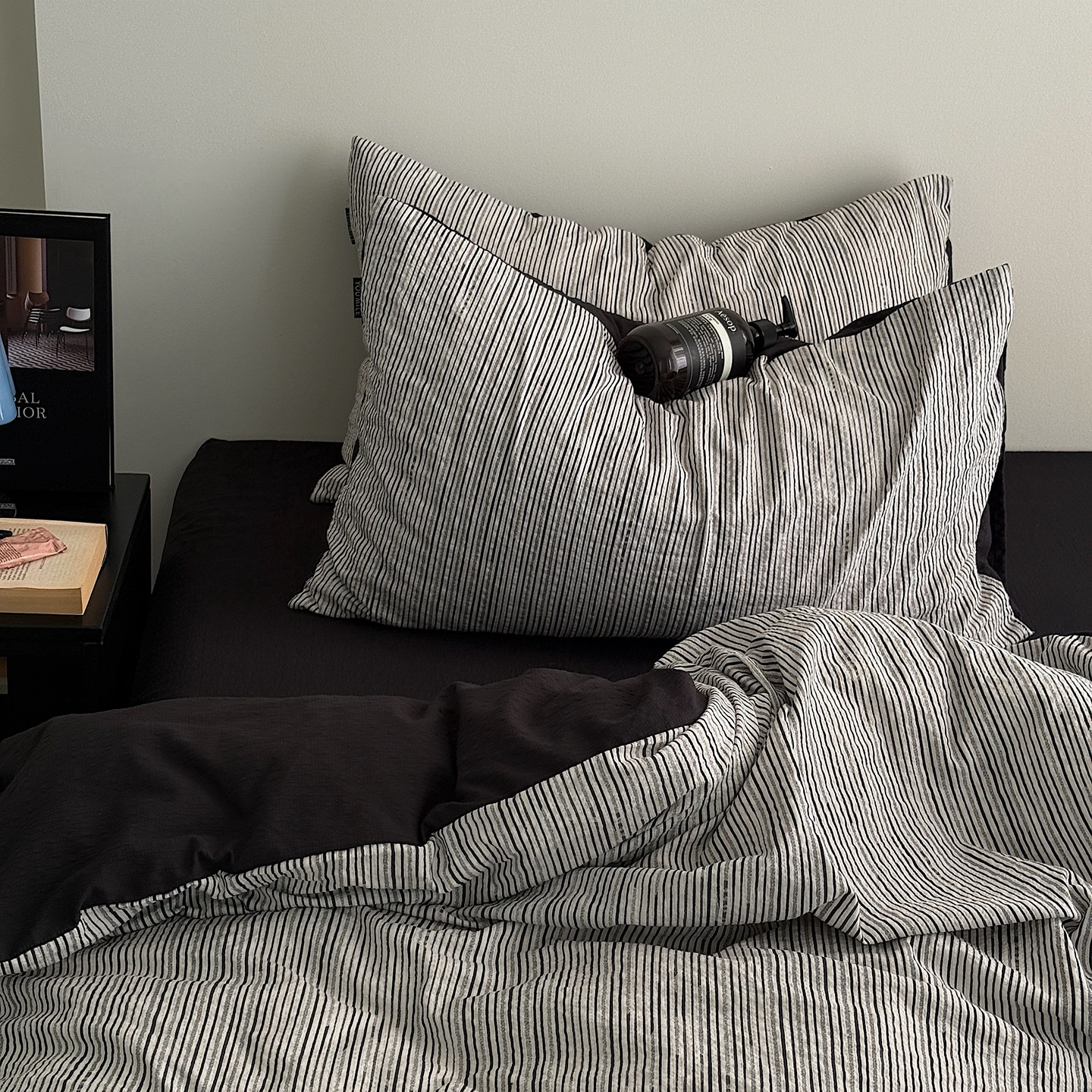 Four-piece Bedding Set Simple Striped Bed Sheets For Bedroom_voghion.com