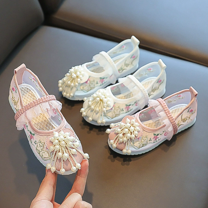 Летняя новая обувь Hanfu для девочек, обувь с дышащей сеткой, детская обувь с вышивкой, Тканевая обувь из старой Пекинской сетки сандалии