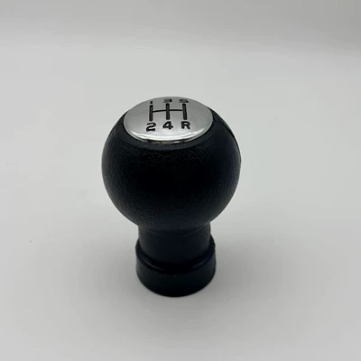Suitable for Suzuki Tianyu Swift Gear Shift Knob, Car Gear Shift Handle, Gear Lever Knob (Cab and accessories) - electroplated-cover-handball