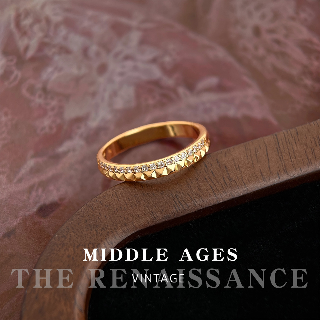 Vintage light middle-aged style 14K zircon plated ring geometry