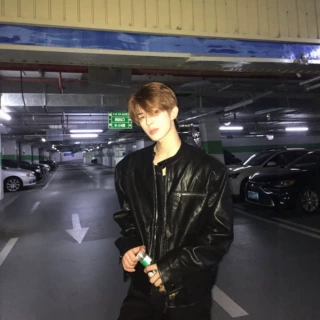 美式风立领皮衣外套男2026秋冬新款做旧重工双拉链短款夹克机车服