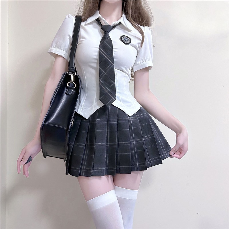 American-style school uniform, preppy style, pure and alluring, fitted waist, JK uniform, short-sleeved, school uniform set, JK skirt, short style.
