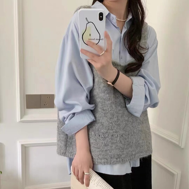 Japanese-style cute bow-tie knitted sweater vest 2026 Korean version early autumn new fashion outerwear vest Japanese-style cute bow-tie knitted sweater vest 2026 Korean version early autumn new fashion outerwear vest