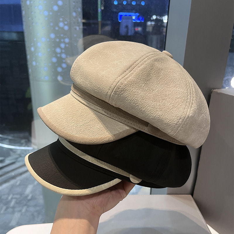 2024 nuevo sombrero octogonal de cuero PU mujeres otoño invierno color coincidente sombrero de lengua de pato hombre calle casual cara gorra de periódico pequeño