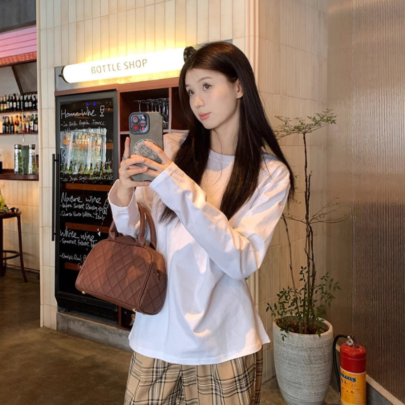 女性のためのルーズ長袖 Tシャツ 2025 春と秋の新無地スリムフィット多用途ボトリングシャツ白外国貿易トップ|undefined