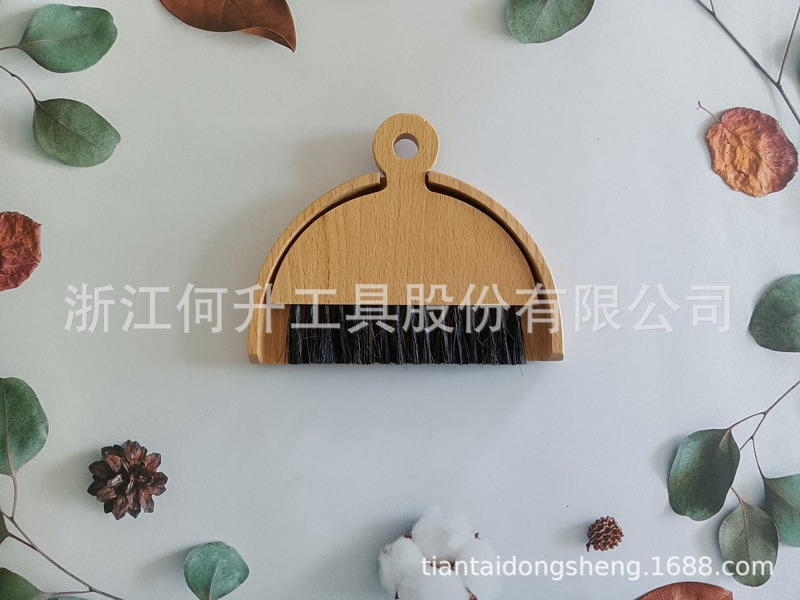 Manufacturers produce Beech horsehair dustpan suit, solid wood desktop cleaning suit keyboard brush mini dust brush Manufacturers produce Beech horsehair dustpan suit, solid wood desktop cleaning suit keyboard brush mini dust brush