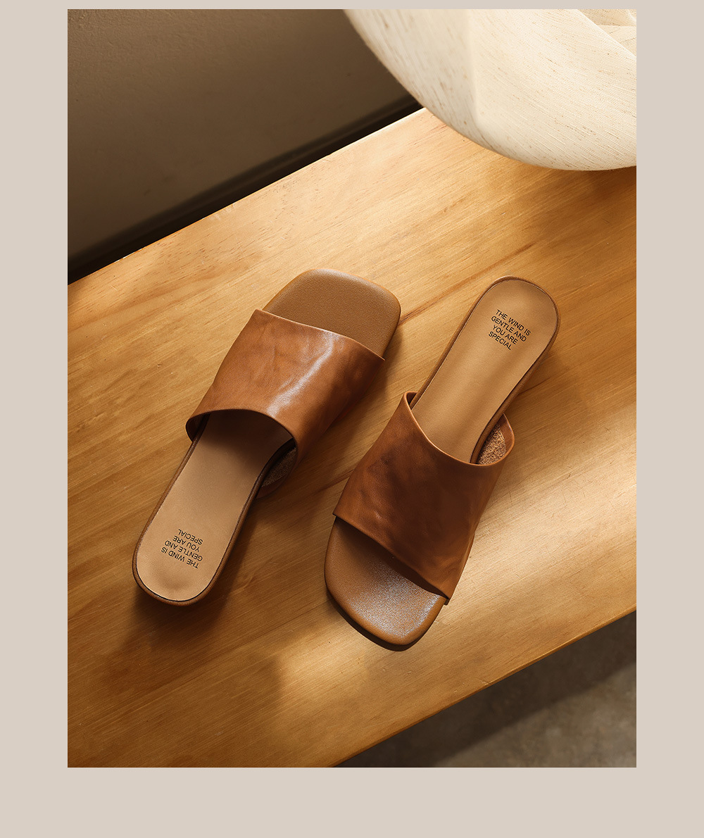 Dép sandal nữ quai chữ V mũi vuông da bò gót thấp — đen chi tiết 20