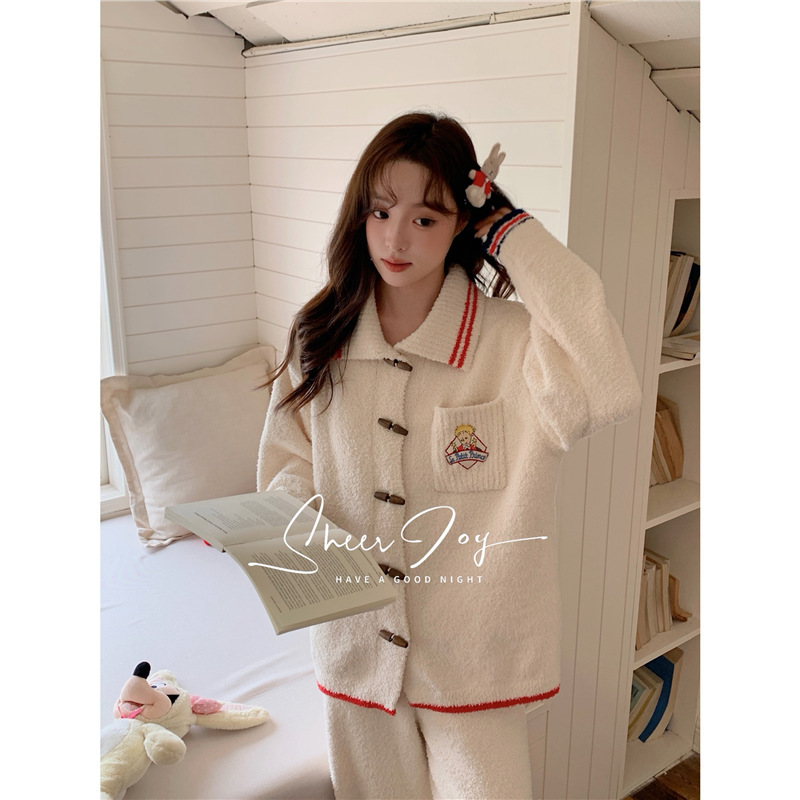 Soft Autumn and Winter Thickeneded Cartoon Cute Prince Half-Velvet Pajamas, Simple Horn Button Cardigan Home Clothes Soft Autumn and Winter Thickeneded Cartoon Cute Prince Half-Velvet Pajamas, Simple Horn Button Cardigan Home Clothes