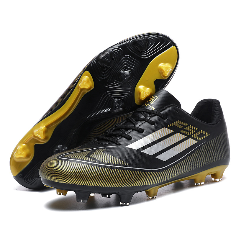 2025 nuevos zapatos de fútbol transfronterizos para hombres y mujeres, zapatos de entrenamiento de entrenamiento de clavos de clavos de juventud