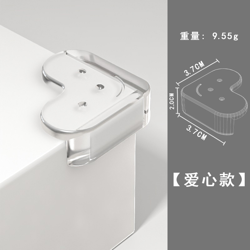 Smiling face with love