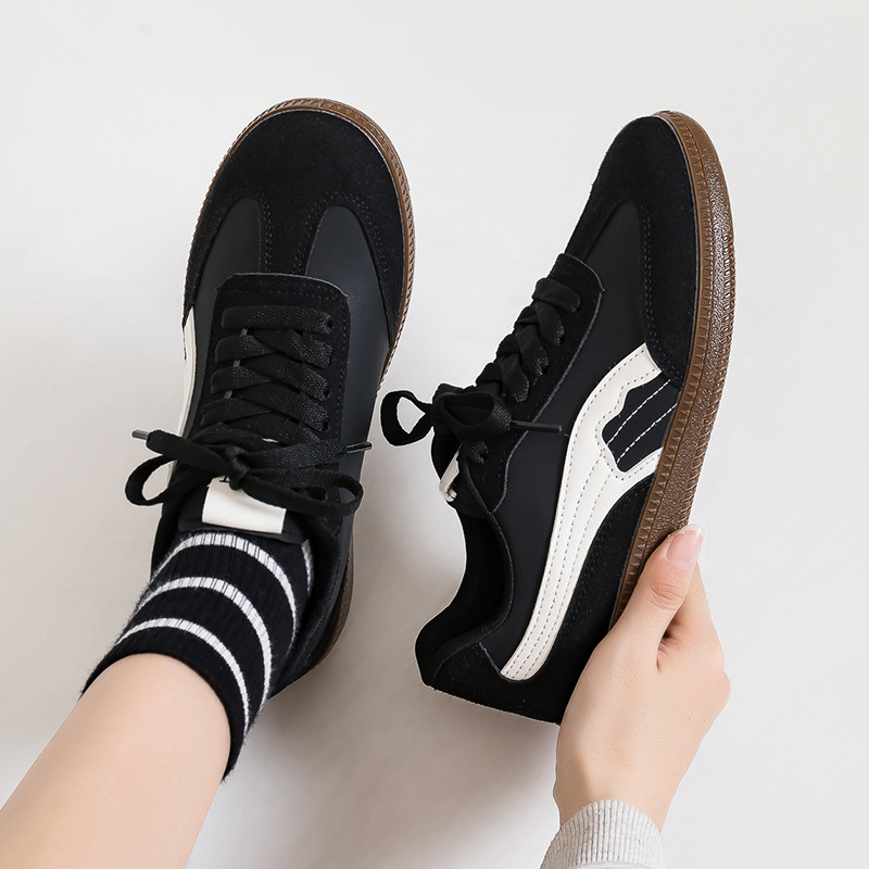 Zapatos casuales clásicos retro de mujer zapatos blancos bajos zapatos de plantilla de lazos para hombres y mujeres zapatos de entrenamiento F8868