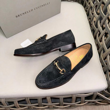 �߶�ƤЬӢ���L��ʿЬСţƤ��Ʒ�|���ֹ��OӋ�����������m�ٴ�Ь