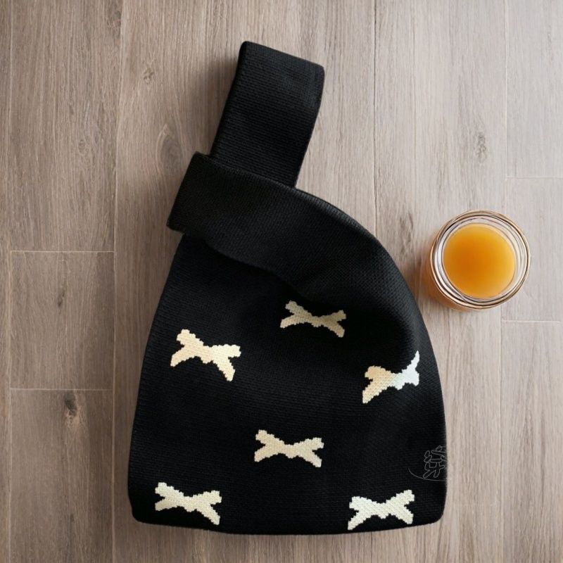 Little Bow Black