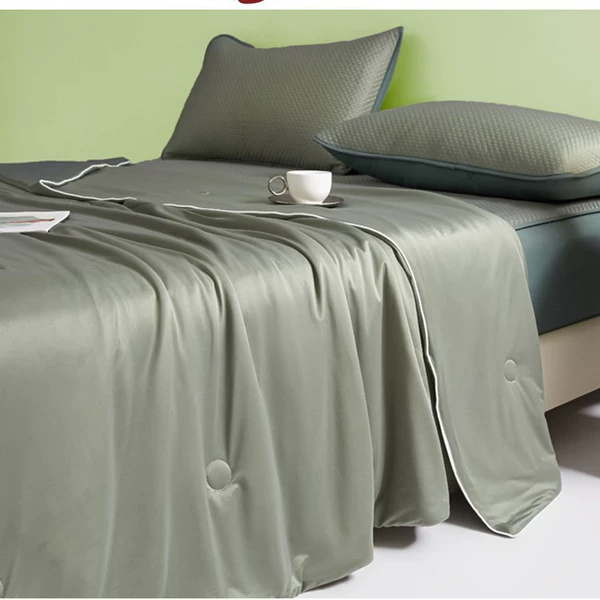 Solid color - Military green [Class A mica cools down and sleeps naked with one touch]