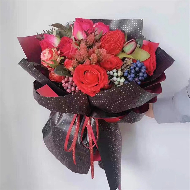 Fábrica de fiestas de flores al por mayor de pequeños puntos floristas paquetes de flores paquetes de flores de alto lujo caja de regalo de papel de embalaje