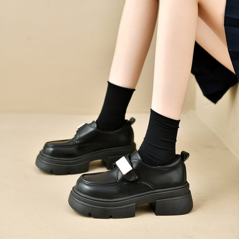 Fashionable retro Mary Jane shoes with metal buckle platform English…