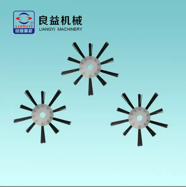 腰型扣机毛刷毛刷轮带钢丝耐磨实用压扣打扣机配件腰型扣配件