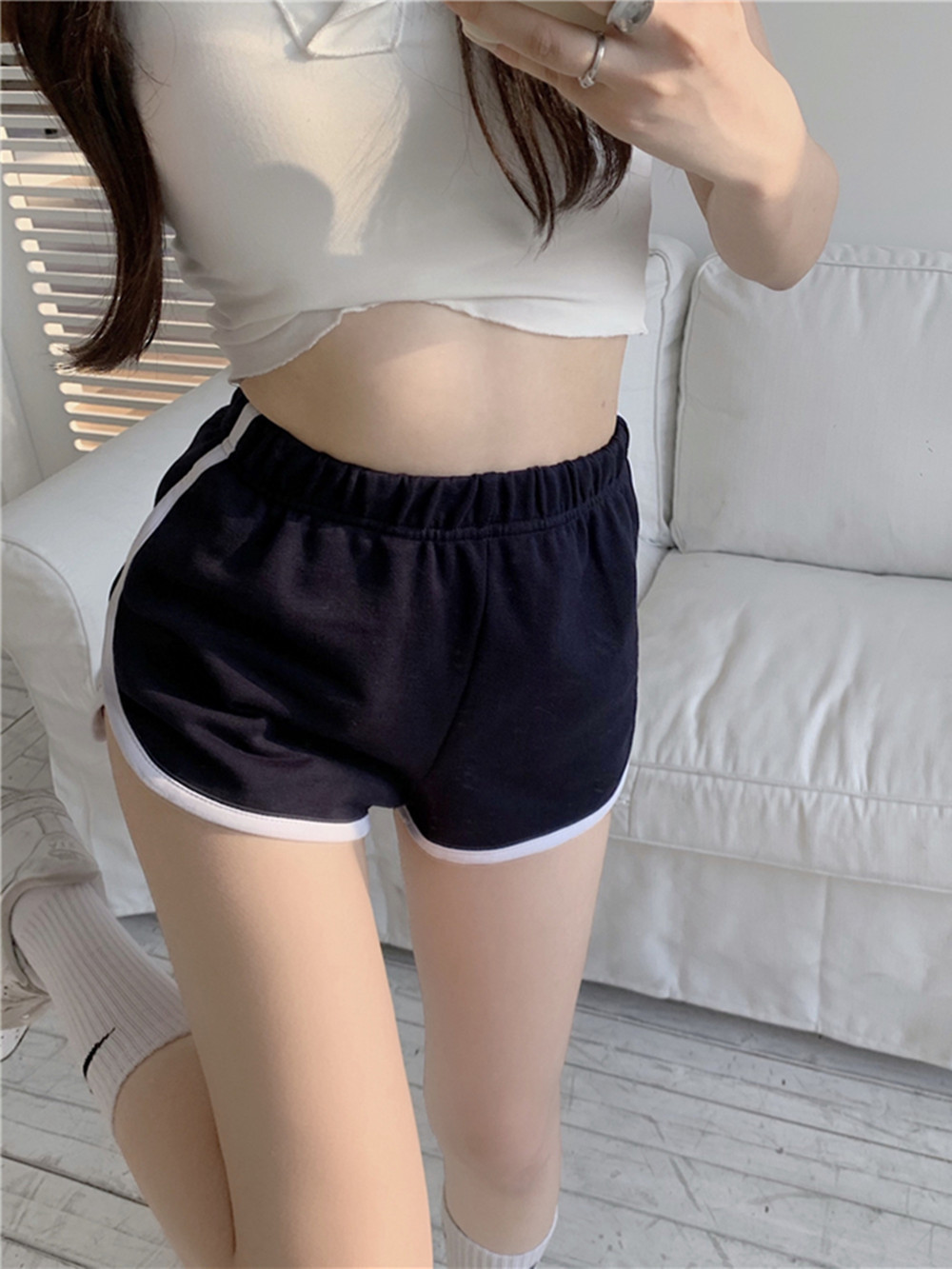 네이비 블루