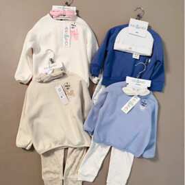 男童女童原单的三件套有衣架裤架很漂亮的卫衣三件套