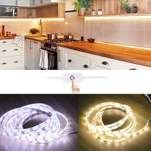 5伏2835LED灯带USB触摸式开关控制亮度可调厨房衣柜背景照明软灯