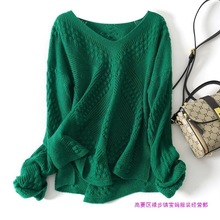 秋冬装特大码2-300斤中长款镂空v领套头宽松钩花加厚针织毛衣女潮