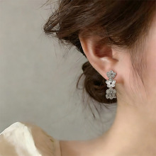 С���L��������΢��ʯ�p��������p���nϵ�ٴ���|�߼��ж��Ů