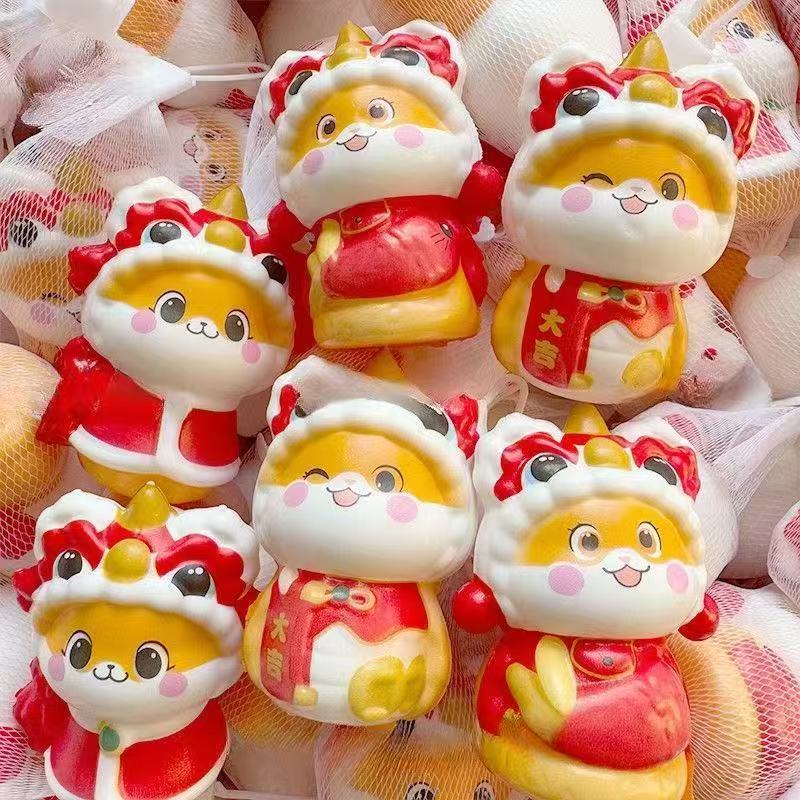 El niño demonio de Nezha, el mar genuino Q, jugar a descomprimir, pellizcar, pellizcar, película conmemorativa, adornos lindos alrededor de la manga.