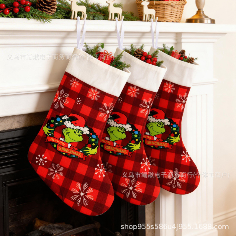 American-Style Christmas Grinch-Themed Christmas Socks, Green Furry Monster Christmas Socks, Gift Bags, Christmas Tree Decoration Hangings American-Style Christmas Grinch-Themed Christmas Socks, Green Furry Monster Christmas Socks, Gift Bags, Christmas Tree Decoration Hangings