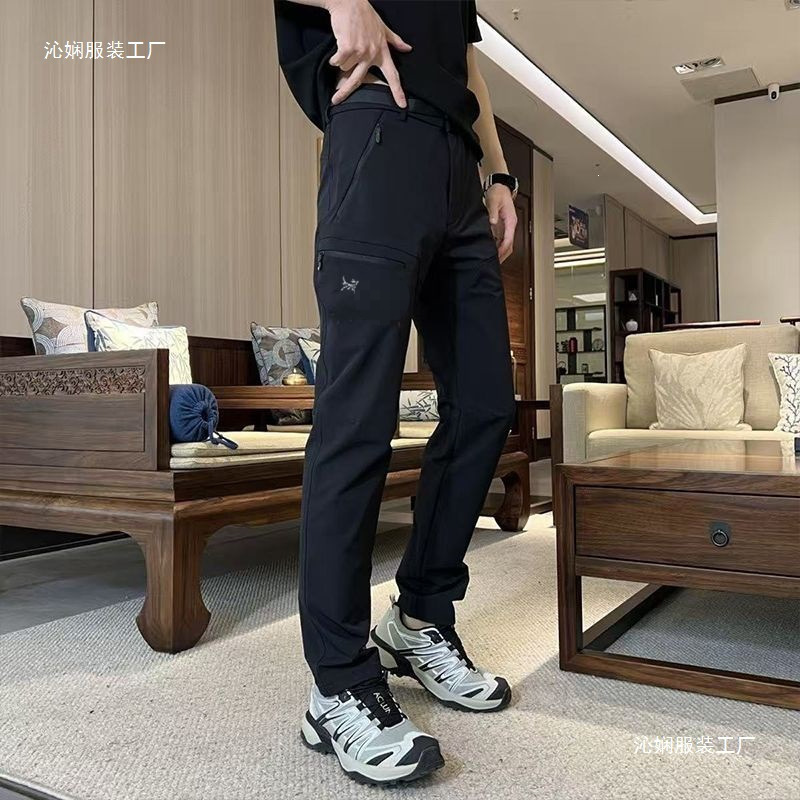 High-quality [embroidered] Taizhou men's outdoor sports windproof and waterproof softshell casual pants, black