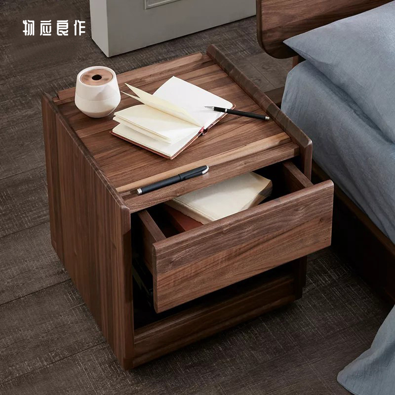 Northern Europe All solid wood bedside cupboard Northern Europe Simplicity oak Little bed Side cabinet All black Walnut bedroom Bedside Storage cabinet