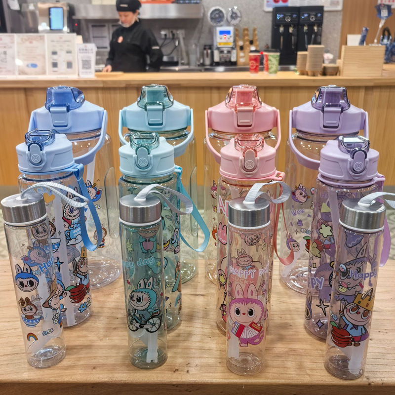 国境を越えた売れ筋の見栄えの良いかわいい漫画のポータブル大容量ストローカップ新しいラブプラスチック大型ケトル|undefined