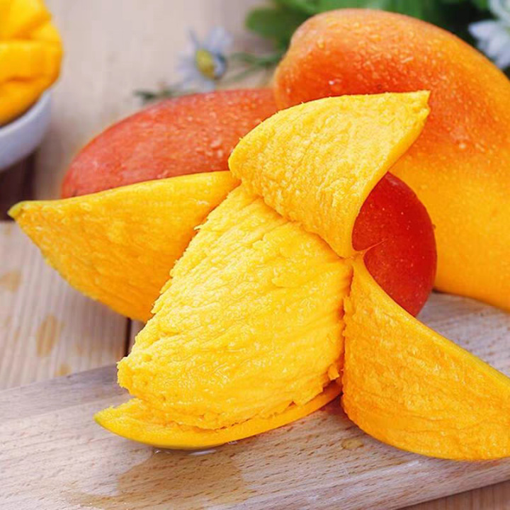 Baise Imperial concubine 5 10 Mango fresh fruit Season Full container Season Tropical Hongjinlong Mango