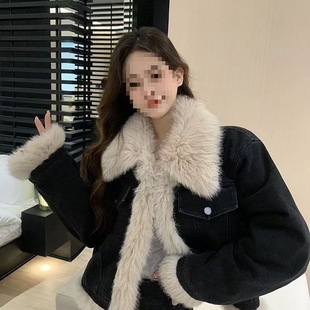 ��ɫ�̿�ţ������Ů2025�����¿�ӽq�Ӻ�º���ëƴ��С��������