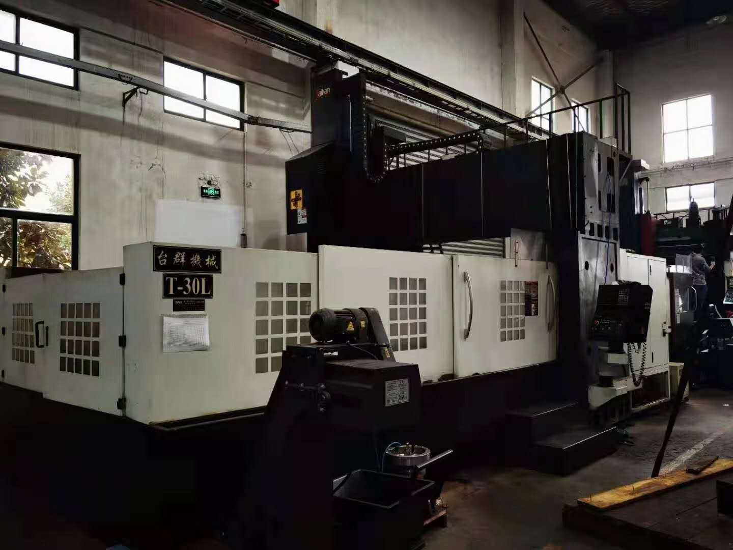 出售二手台群T-30L龙门加工中心二手台群龙门二手加工中心