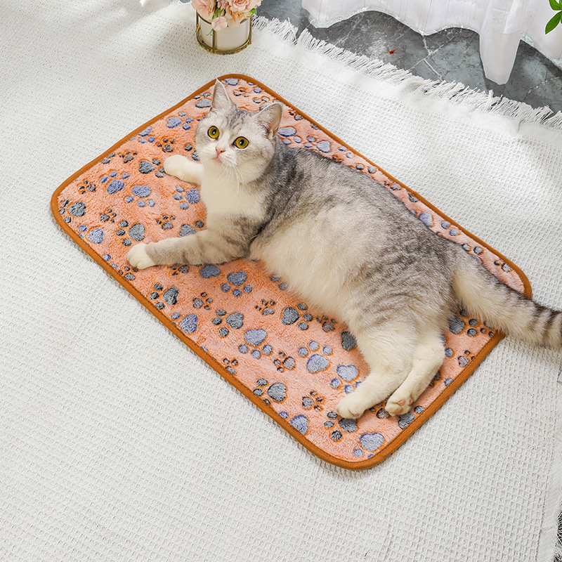 En stock al por mayor mascota impermeable manta engrosada perro manta franela impermeable mascota estera gato y perro cojín sofá cojín