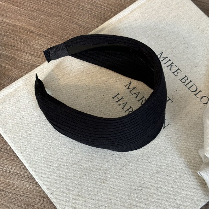 O1CN01i7qwt029EXm29Raca_!!2206