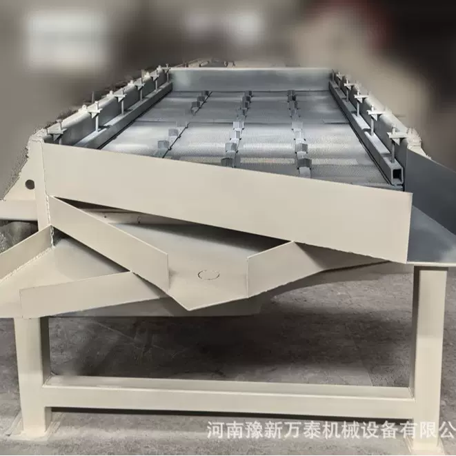 厂家直供轻型直线多层振动筛 化工食品级粉末颗粒分级筛 高效筛选