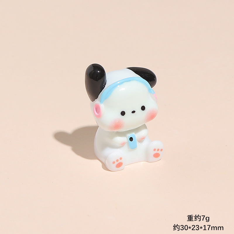 흰 옷을 입은 강아지