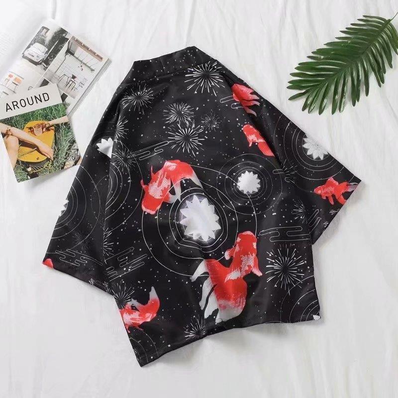 Chinese Style Dark Retro Couple Cardigan Kimono Men and Women Loose Ukiyo-E Bf Three-Quarter Sleeve Crane Robe Shirt Chinese Style Dark Retro Couple Cardigan Kimono Men and Women Loose Ukiyo-E Bf Three-Quarter Sleeve Crane Robe Shirt