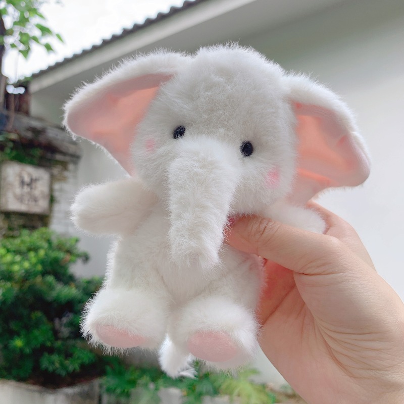 新型アニメ趣味象のぬいぐるみのキーホルダーは人形と一緒に勉強します。|undefined