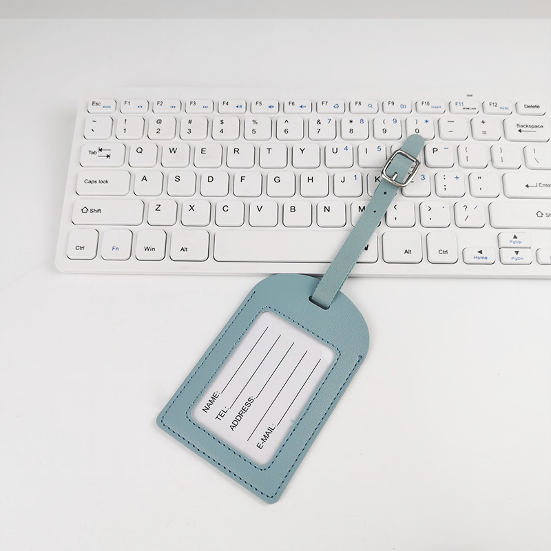 En stock al por mayor multi-Cubierta de la tarjeta de embarque de cuero de imitación de PU de color puede ser logotipo personalizado con correa de cordón Etiqueta de equipaje de papel de tarjeta