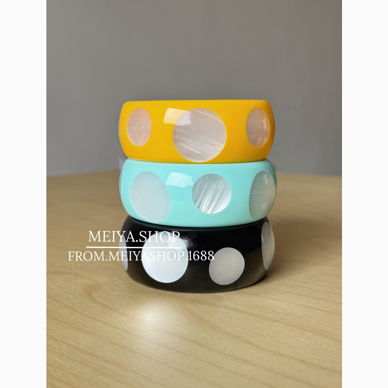 Japanese and Korean Style Multi-Color Fashion Geometric Cat-Eye Polka Dot Resin Bracelet Versatile Personality Internet Celebrity Outfit Japanese and Korean Style Multi-Color Fashion Geometric Cat-Eye Polka Dot Resin Bracelet Versatile Personality Internet Celebrity Outfit